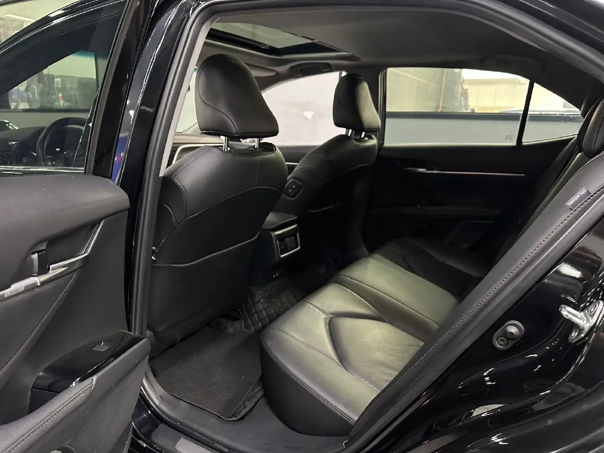 2021 Toyota Camry 2.0L 178HP L4 CVT,autocango,china used car exporter,china ev exporter,chinese used car exporter,chinese used ev exporter