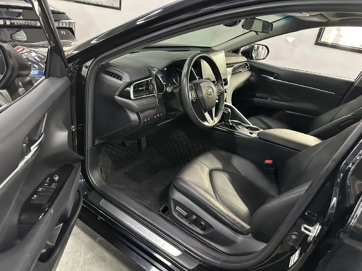 2021 Toyota Camry 2.0L 178HP L4 CVT,autocango,china used car exporter,china ev exporter,chinese used car exporter,chinese used ev exporter
