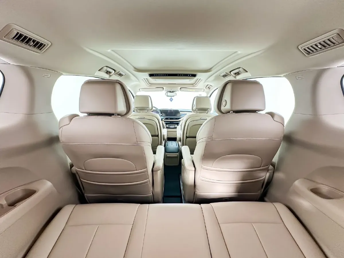 2025 Buick GL8 1.5T 180HP L4 2DHT PHEV,autocango,china used car exporter,china ev exporter,chinese used car exporter,chinese used ev exporter