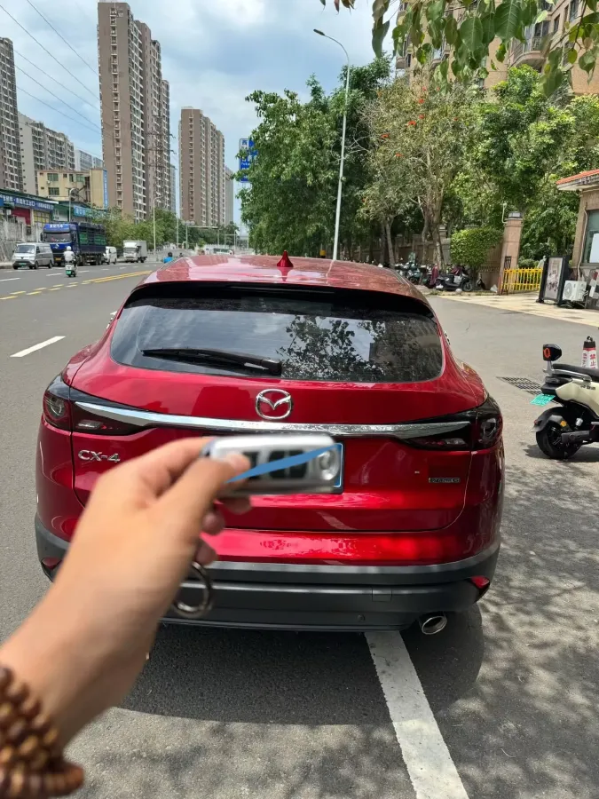 2021 Mazda CX-4 2.0L 158HP L4 6AT,autocango,china used car exporter,china ev exporter,chinese used car exporter,chinese used ev exporter