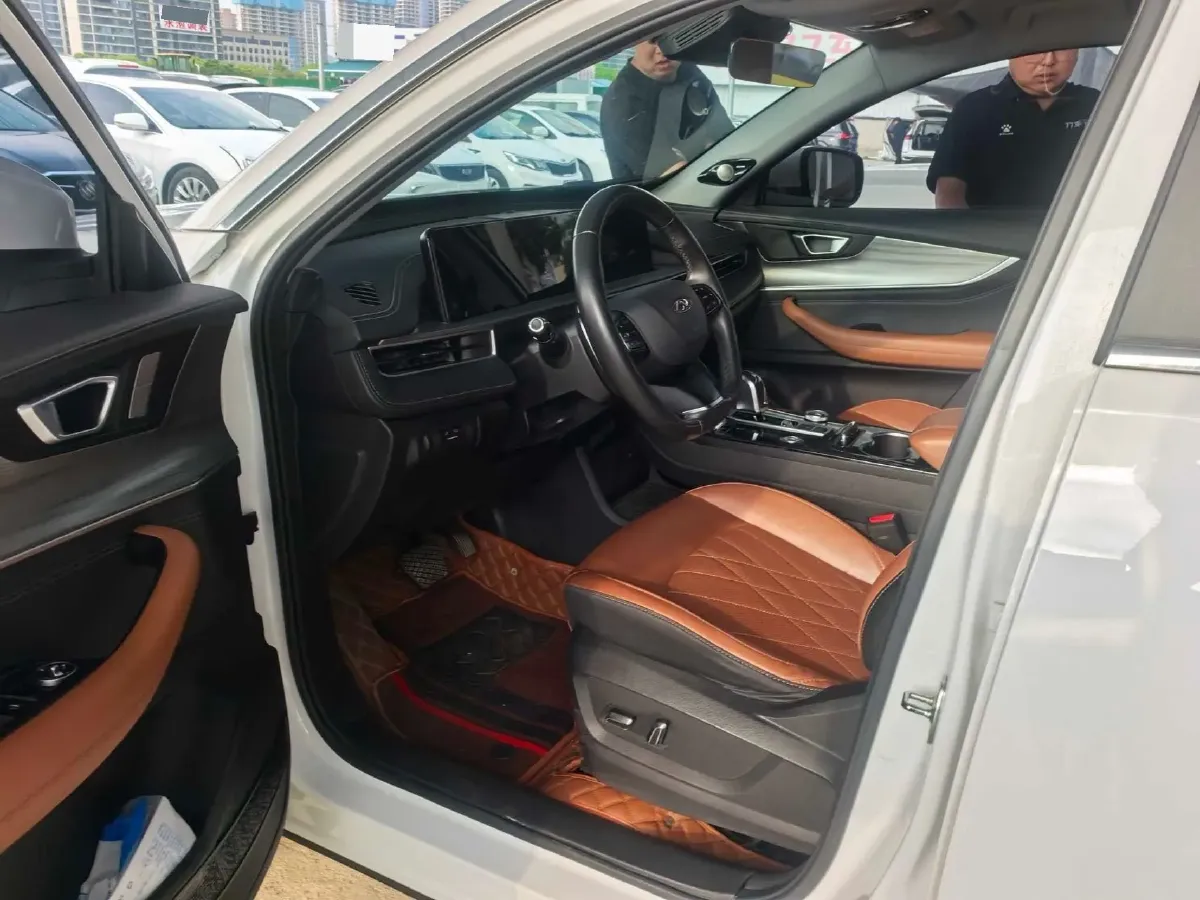 2022 Chery Tiggo 8 PRO 1.6T 197HP L4 7DCT,autocango,china used car exporter,china ev exporter,chinese used car exporter,chinese used ev exporter