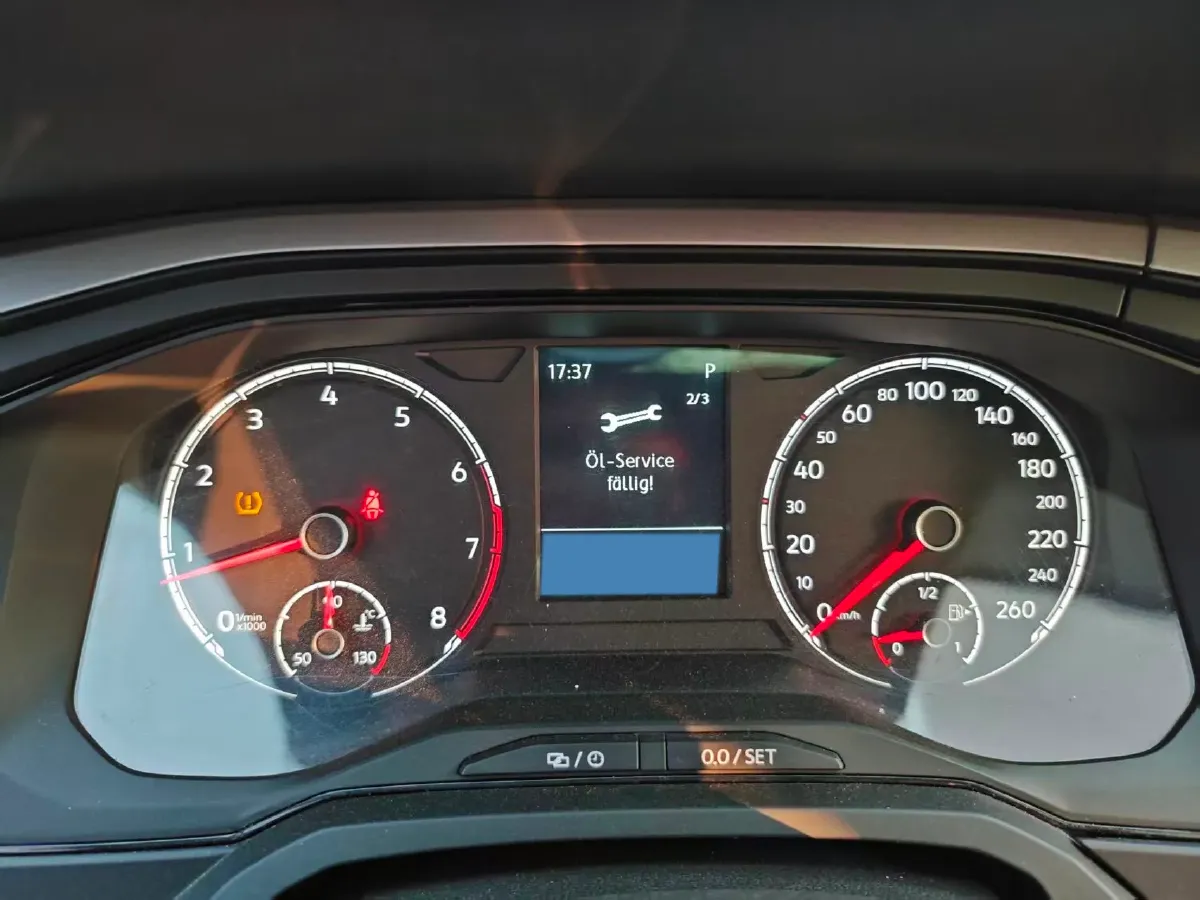 2019 Volkswagen Polo 1.5L 113HP L4 6AT,autocango,china used car exporter,china ev exporter,chinese used car exporter,chinese used ev exporter