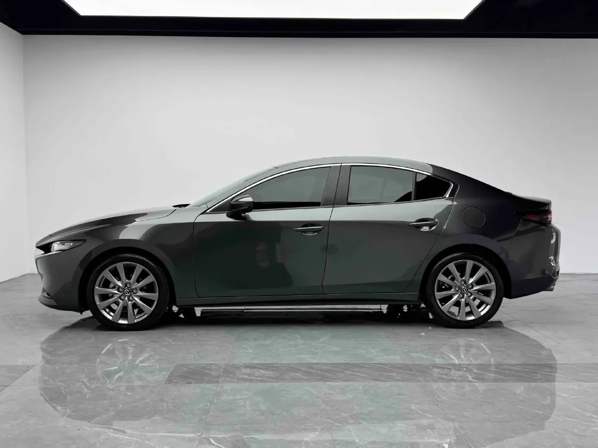 2023 Mazda 3 Axela 2.0L 158HP L4 6AT,autocango,china used car exporter,china ev exporter,chinese used car exporter,chinese used ev exporter