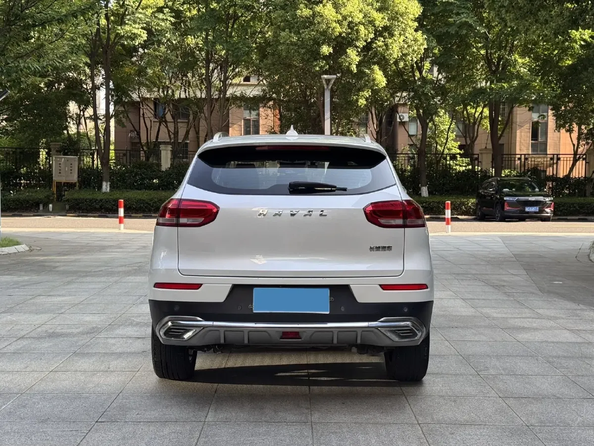 2020 Haval H6 1.5T 169HP L4 7DCT,autocango,china used car exporter,china ev exporter,chinese used car exporter,chinese used ev exporter