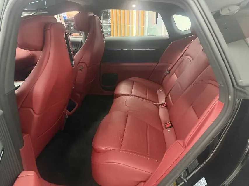 2026 Avatr 12 BEV,autocango,china used car exporter,china ev exporter,chinese used car exporter,chinese used ev exporter