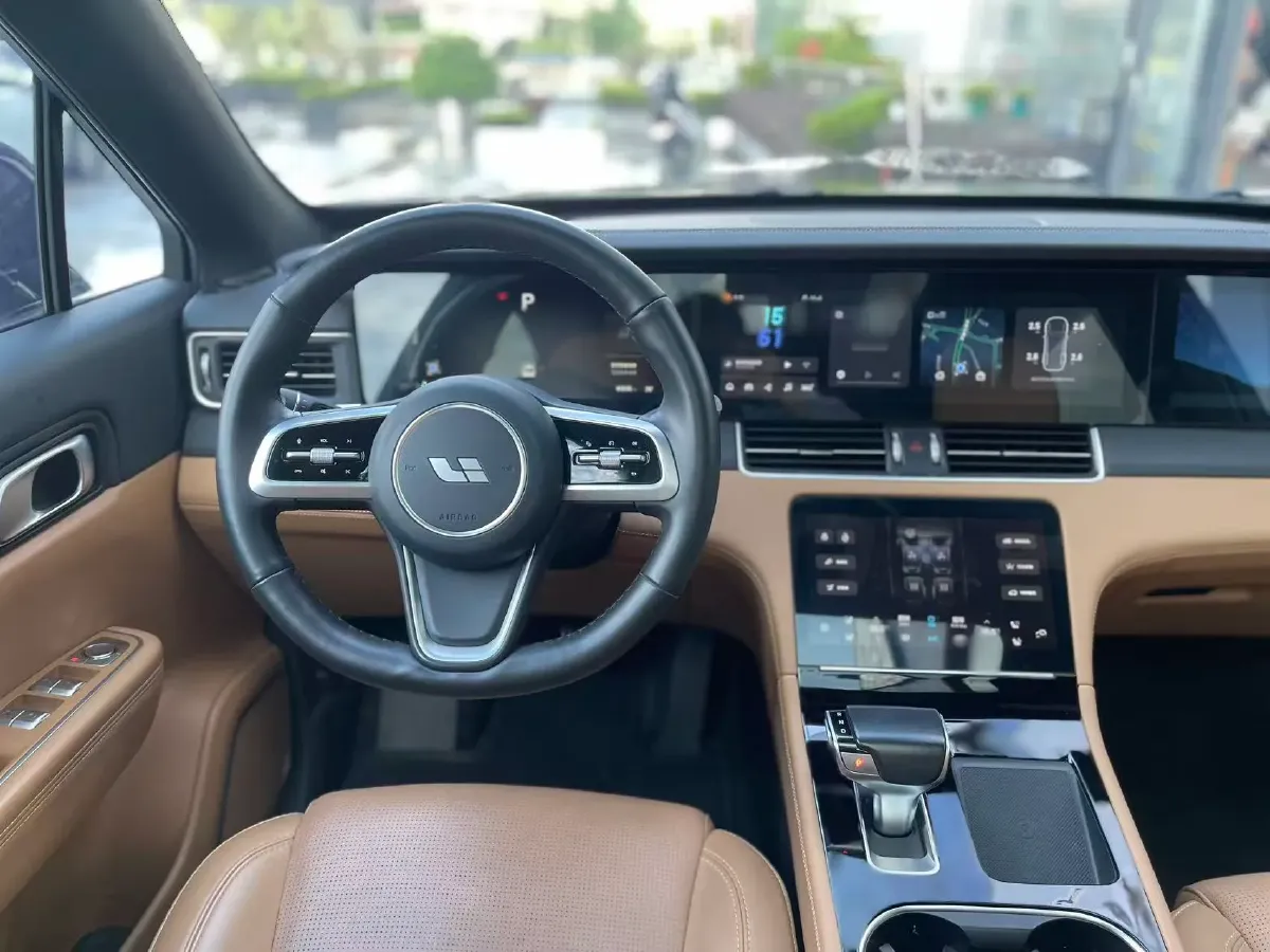 2021 Li ONE Range Extended 131HP REEV 40.5KWH,autocango,china used car exporter,china ev exporter,chinese used car exporter,chinese used ev exporter
