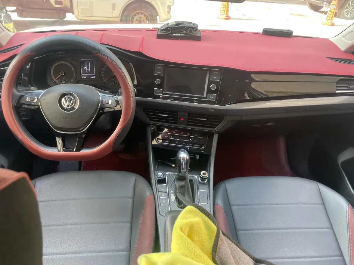 2020 Volkswagen Bora 1.5L 113HP L4 6AT,autocango,china used car exporter,china ev exporter,chinese used car exporter,chinese used ev exporter