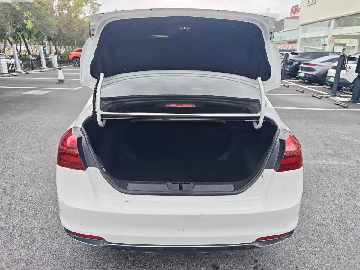 2018 Geely Emgrand 1.5L 109HP L4 CVT,autocango,china used car exporter,china ev exporter,chinese used car exporter,chinese used ev exporter