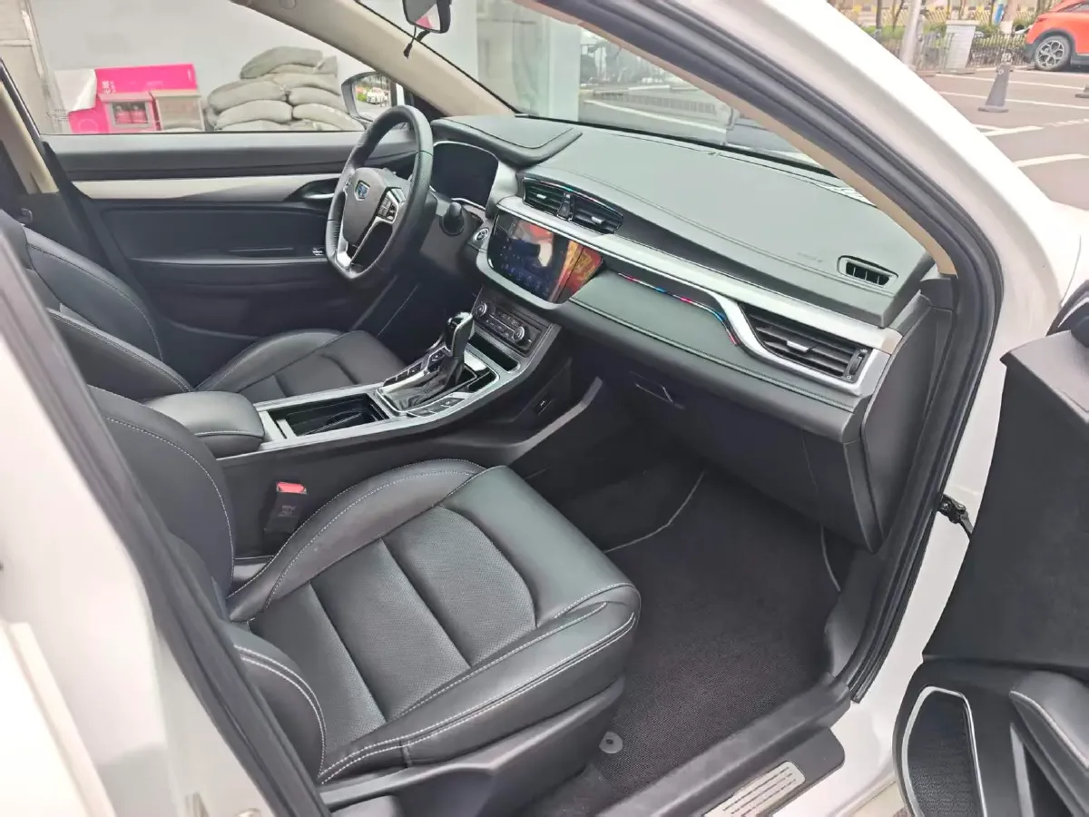 2018 Geely Emgrand 1.5L 109HP L4 CVT,autocango,china used car exporter,china ev exporter,chinese used car exporter,chinese used ev exporter
