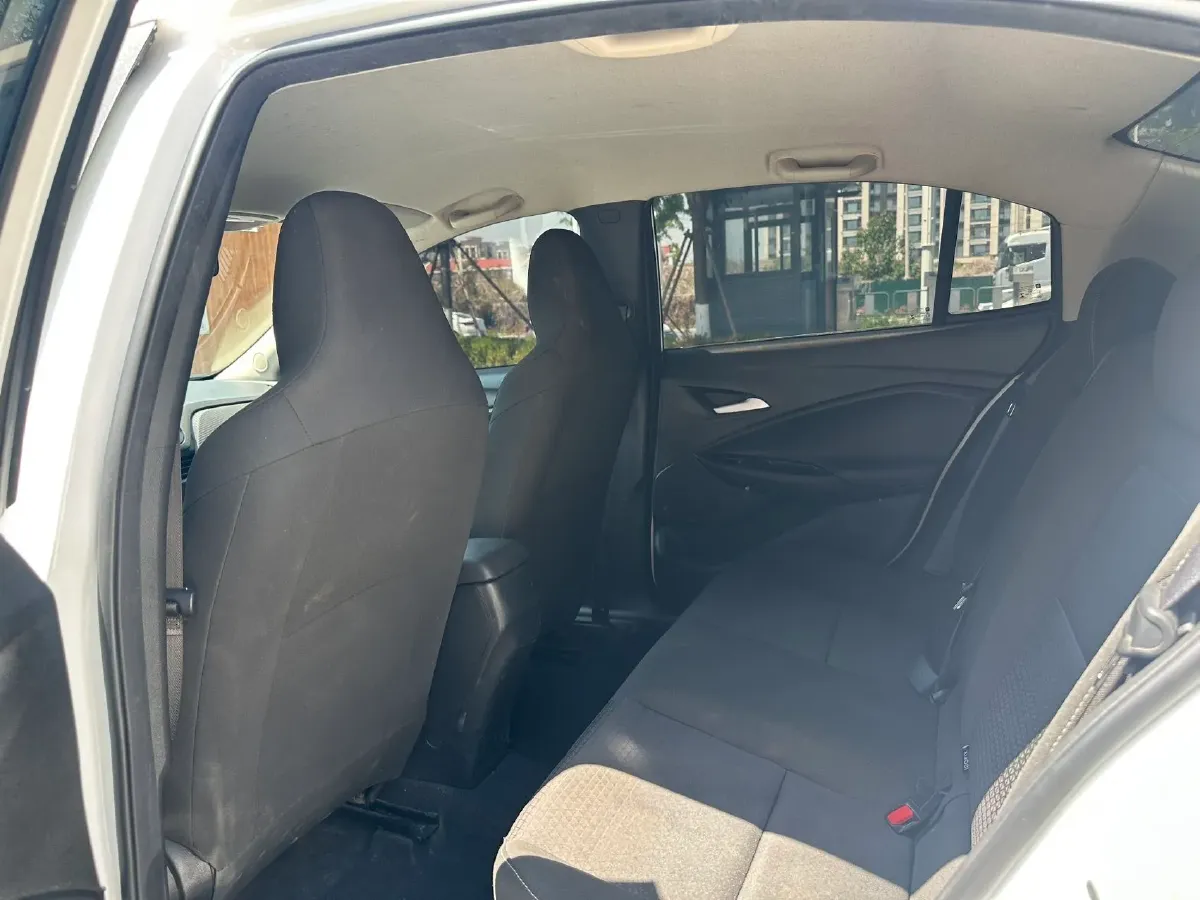 2022 Chevrolet Cavalier 1.0T 125HP L3 6AT,autocango,china used car exporter,china ev exporter,chinese used car exporter,chinese used ev exporter