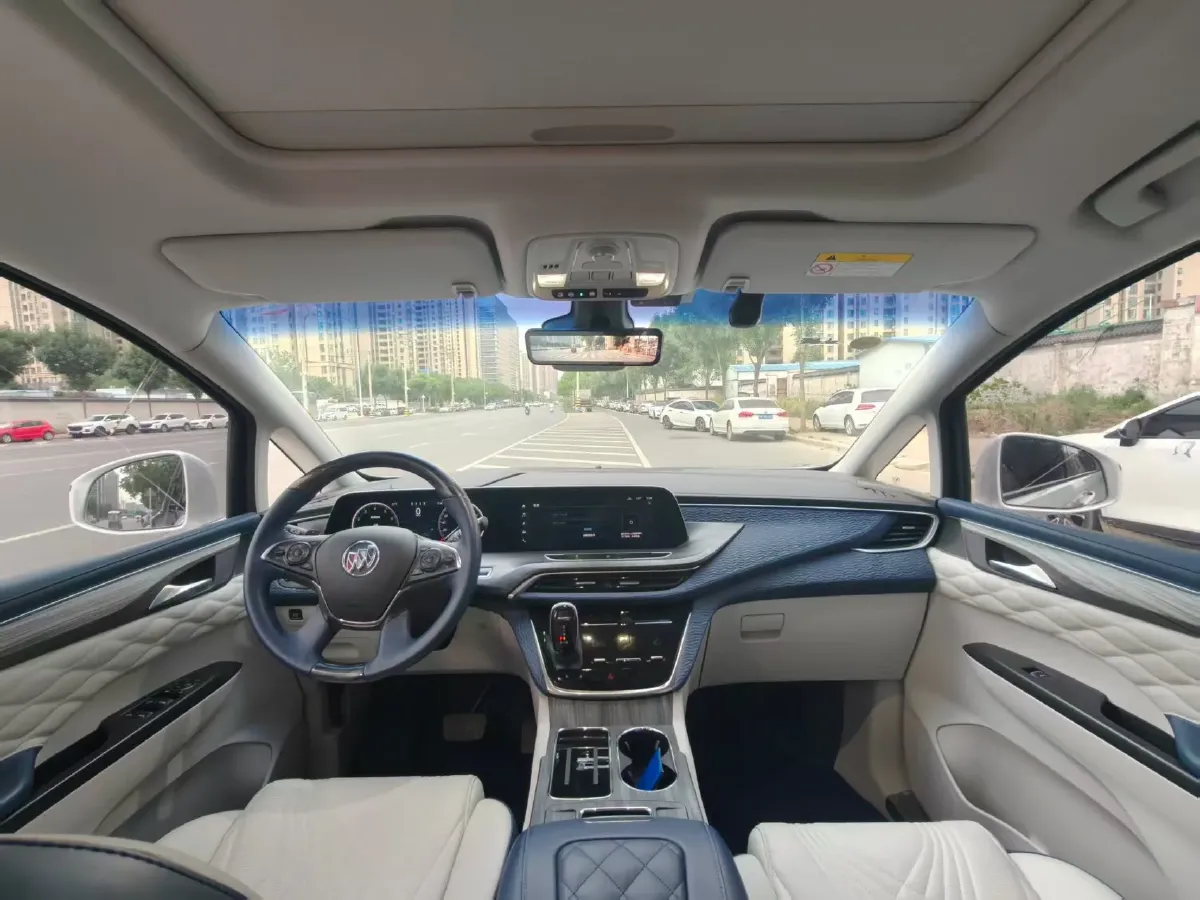2023 Buick GL8 2.0T 237HP L4 9AT,autocango,china used car exporter,china ev exporter,chinese used car exporter,chinese used ev exporter