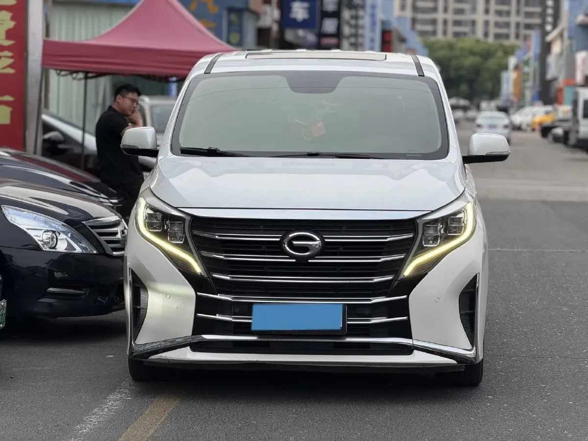 2021 GAC Trumpchi M8 2.0T 252HP L4 8AT,autocango,china used car exporter,china ev exporter,chinese used car exporter,chinese used ev exporter