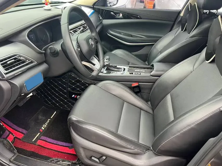 2021 ChangAn Raeton CC 1.5T 180HP L4 7DCT,autocango,china used car exporter,china ev exporter,chinese used car exporter,chinese used ev exporter