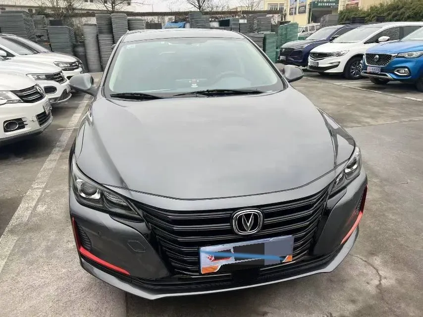 2021 ChangAn Raeton CC 1.5T 180HP L4 7DCT,autocango,china used car exporter,china ev exporter,chinese used car exporter,chinese used ev exporter