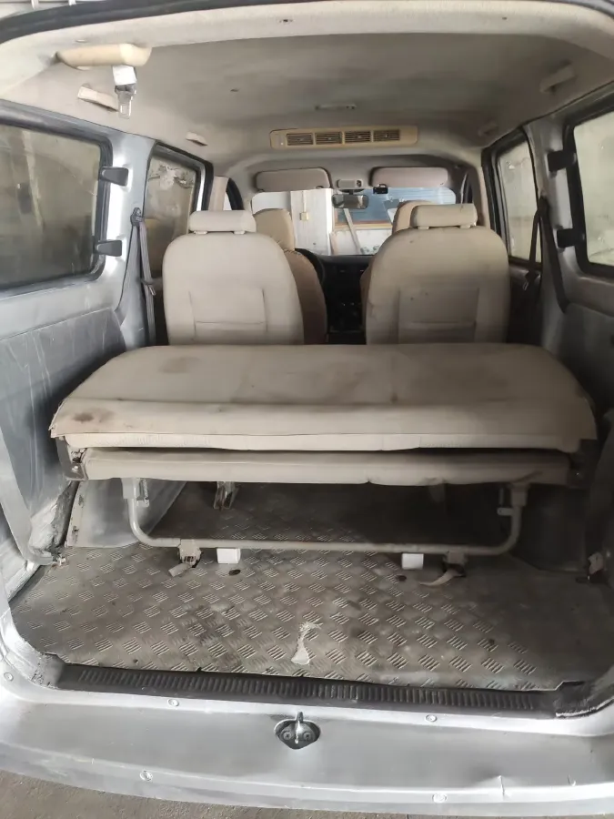 2016 WuLing RongGuang V 1.5L 112HP L4 5MT,autocango,china used car exporter,china ev exporter,chinese used car exporter,chinese used ev exporter