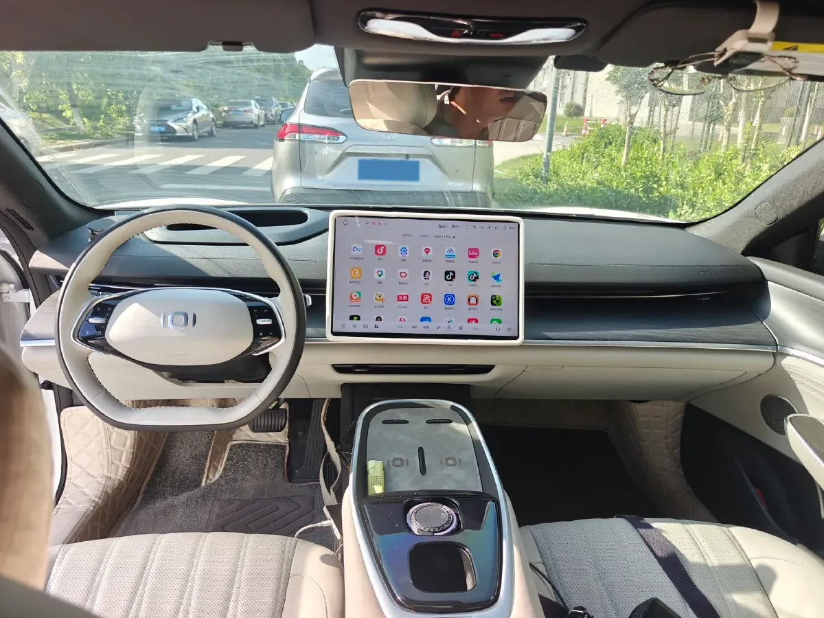 2025 ChangAn QiYuan A07 REEV 98HP REEV 28.4KWH,autocango,china used car exporter,china ev exporter,chinese used car exporter,chinese used ev exporter
