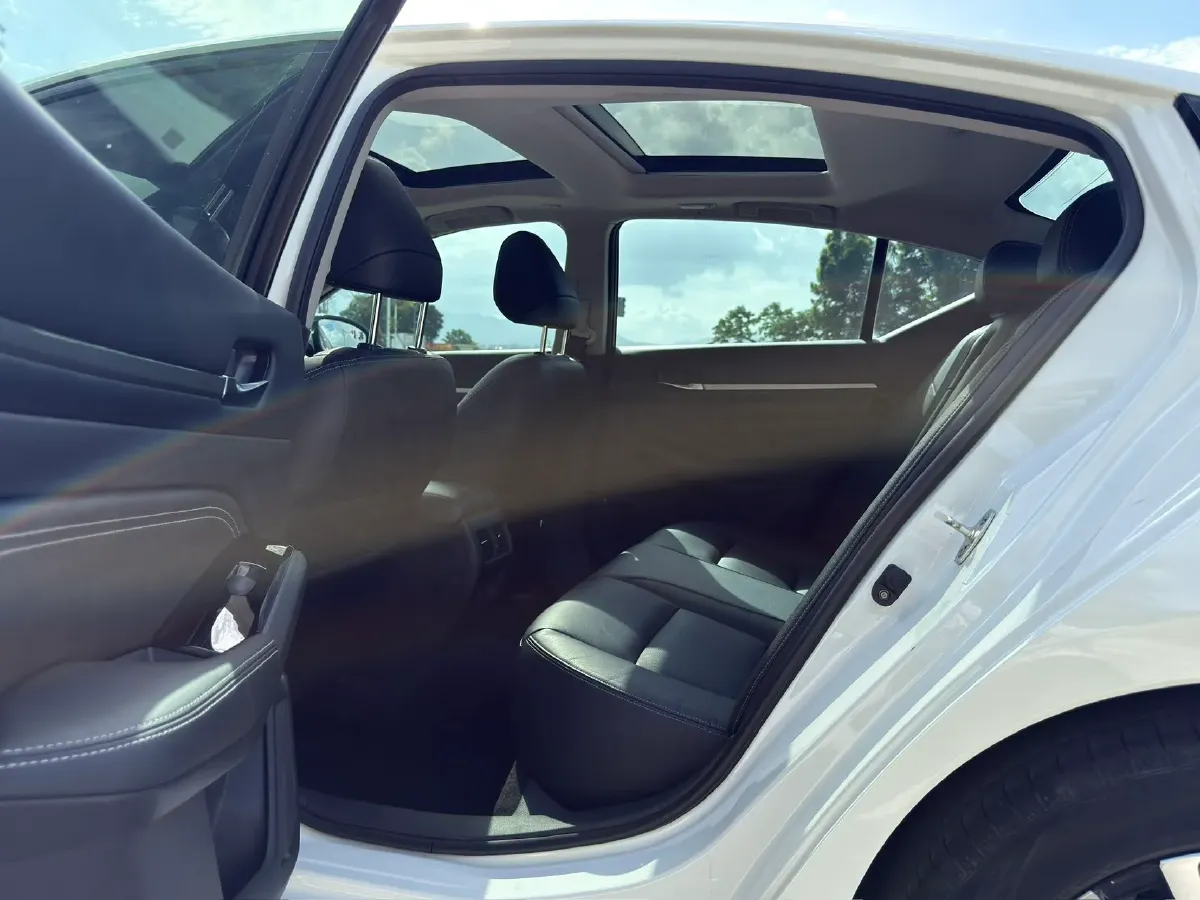 2021 Nissan Teana 2.0T 243HP L4 CVT,autocango,china used car exporter,china ev exporter,chinese used car exporter,chinese used ev exporter