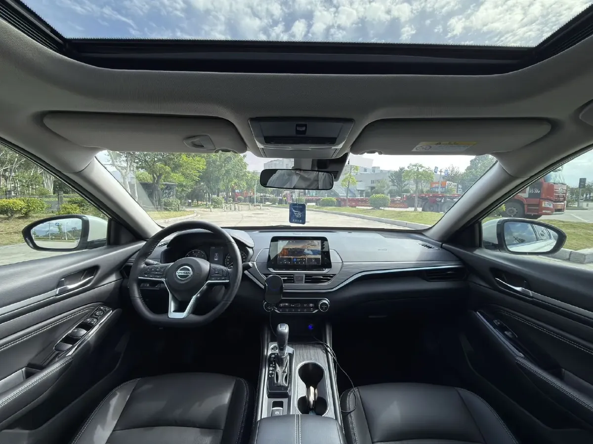 2021 Nissan Teana 2.0T 243HP L4 CVT,autocango,china used car exporter,china ev exporter,chinese used car exporter,chinese used ev exporter