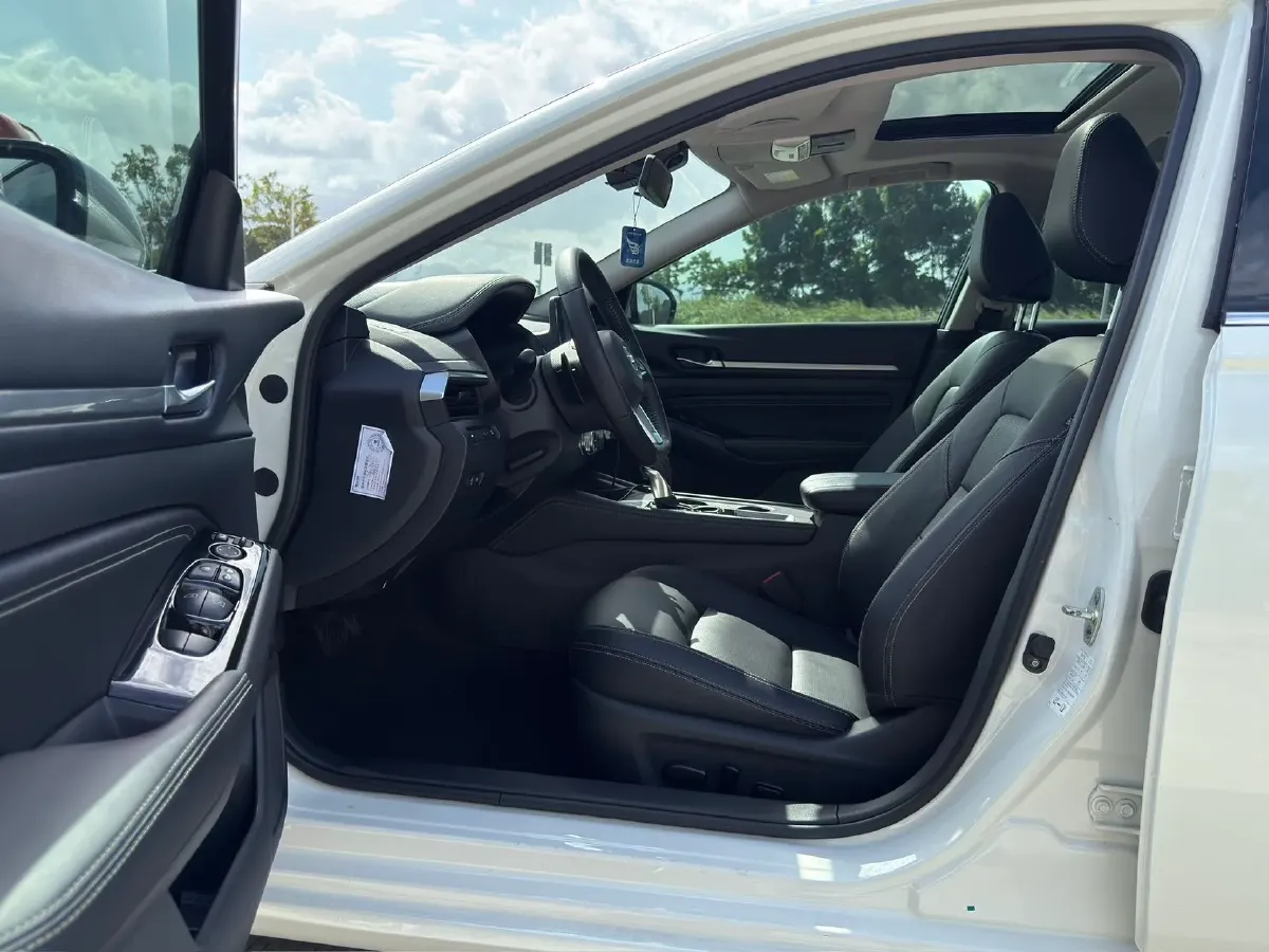 2021 Nissan Teana 2.0T 243HP L4 CVT,autocango,china used car exporter,china ev exporter,chinese used car exporter,chinese used ev exporter