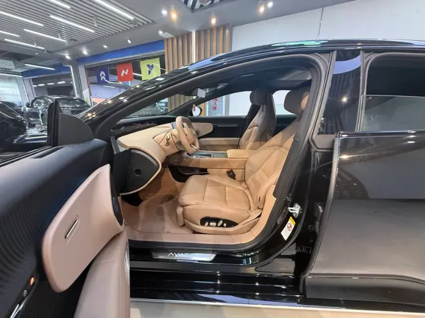2026 Avatr 12 BEV,autocango,china used car exporter,china ev exporter,chinese used car exporter,chinese used ev exporter
