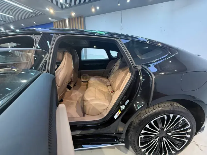 2026 Avatr 12 BEV,autocango,china used car exporter,china ev exporter,chinese used car exporter,chinese used ev exporter