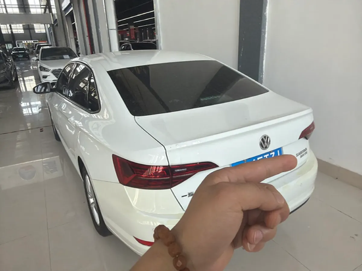 2019 MAXUS T70 2.0T 163HP L4 6AT,autocango,china used car exporter,china ev exporter,chinese used car exporter,chinese used ev exporter