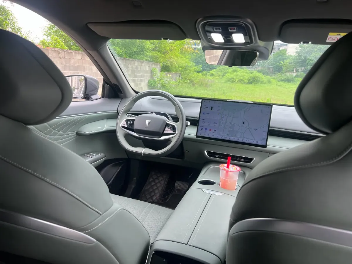 2025 Deepal S07 BEV 68.82KWH,autocango,china used car exporter,china ev exporter,chinese used car exporter,chinese used ev exporter