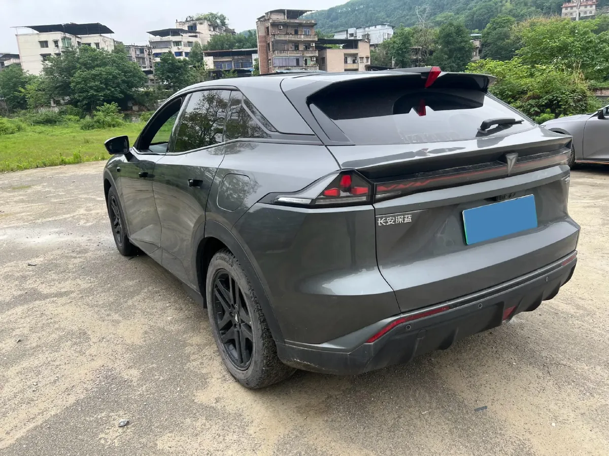 2025 Deepal S07 BEV 68.82KWH,autocango,china used car exporter,china ev exporter,chinese used car exporter,chinese used ev exporter