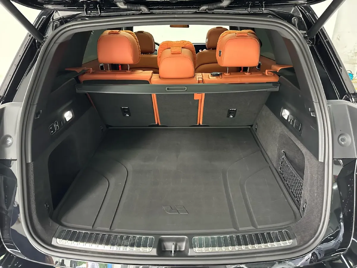 2025 Li L7 Range Extended 154HP REEV,autocango,china used car exporter,china ev exporter,chinese used car exporter,chinese used ev exporter
