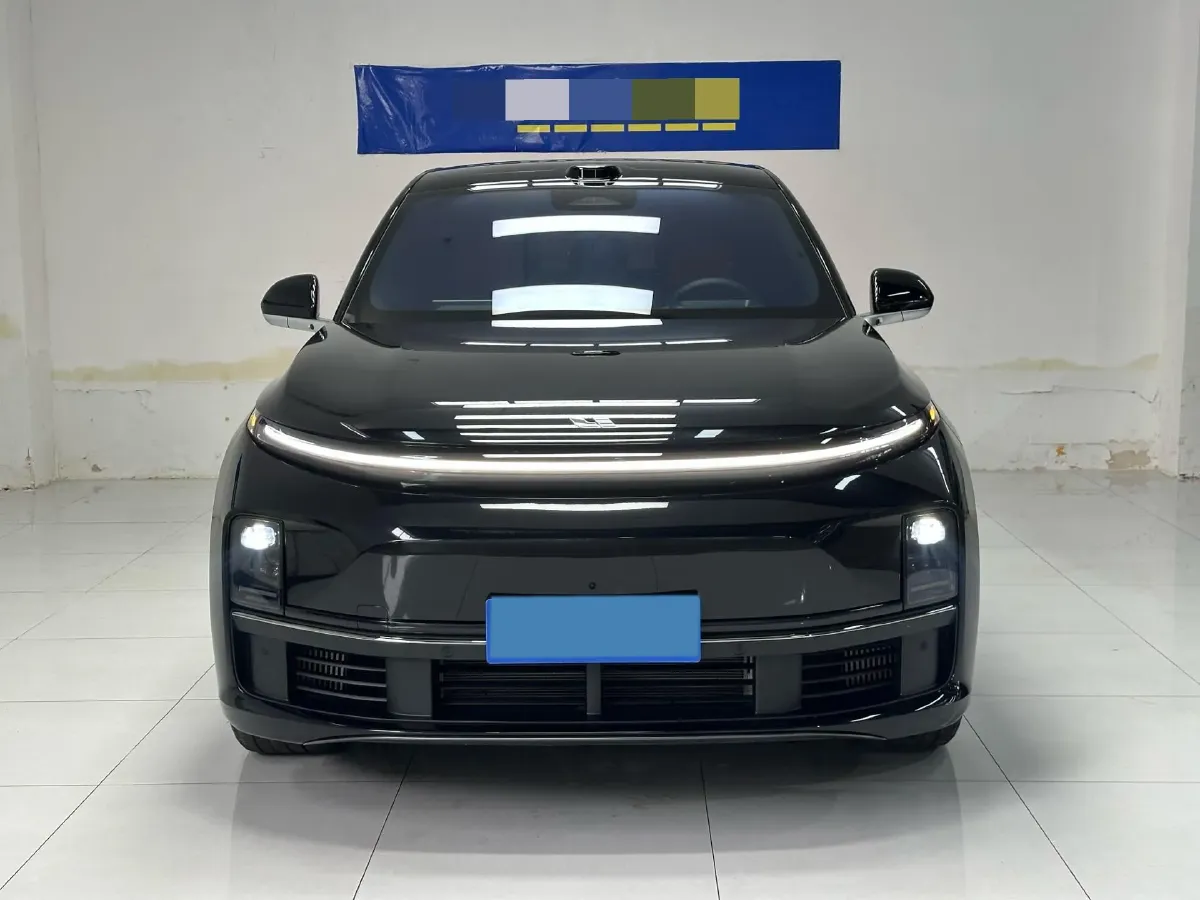 2025 Li L7 Range Extended 154HP REEV,autocango,china used car exporter,china ev exporter,chinese used car exporter,chinese used ev exporter