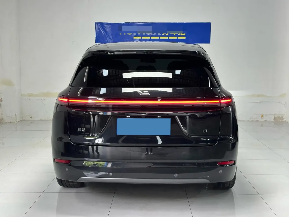 2025 Li L7 Range Extended 154HP REEV,autocango,china used car exporter,china ev exporter,chinese used car exporter,chinese used ev exporter