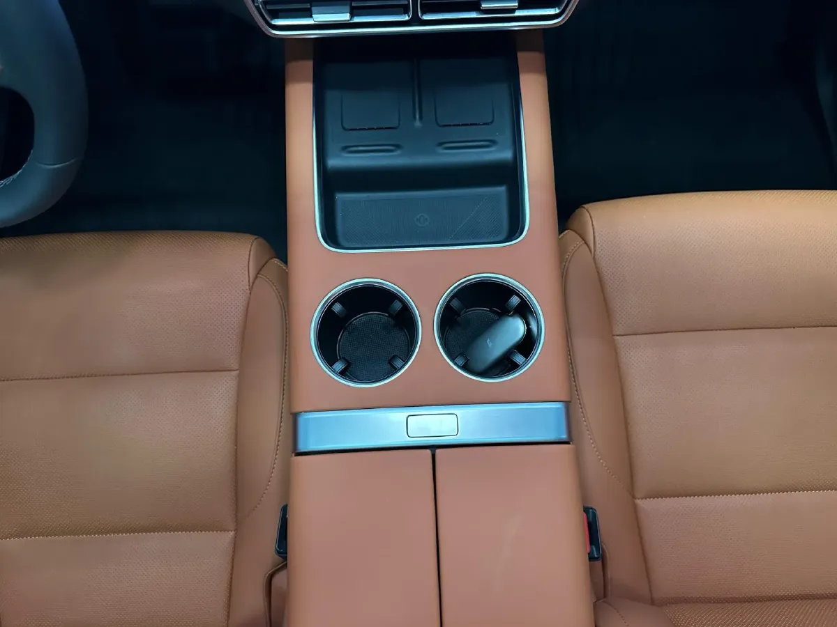 2025 Li L7 Range Extended 154HP REEV,autocango,china used car exporter,china ev exporter,chinese used car exporter,chinese used ev exporter