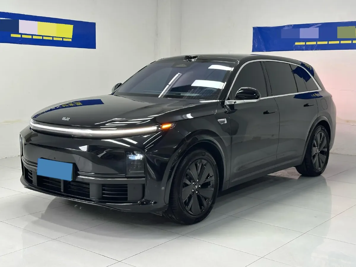 2025 Li L7 Range Extended 154HP REEV,autocango,china used car exporter,china ev exporter,chinese used car exporter,chinese used ev exporter