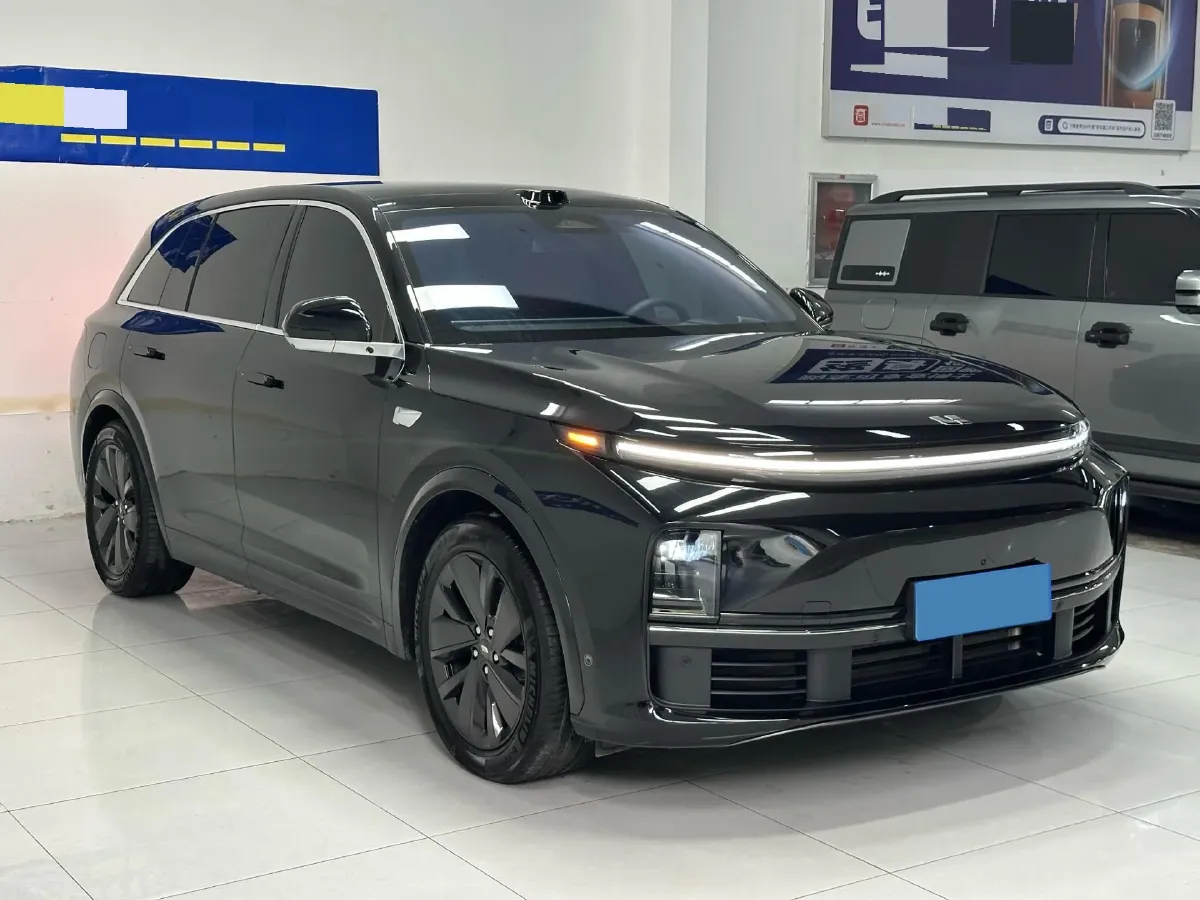 2025 Li L7 Range Extended 154HP REEV,autocango,china used car exporter,china ev exporter,chinese used car exporter,chinese used ev exporter
