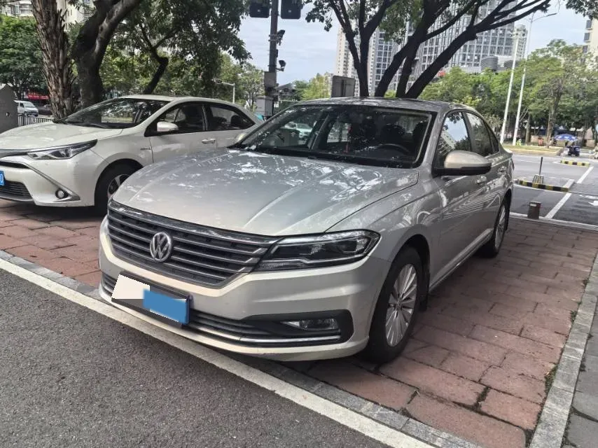 2018 Skoda Karoq 1.4T 150HP L4 7DCT,autocango,china used car exporter,china ev exporter,chinese used car exporter,chinese used ev exporter
