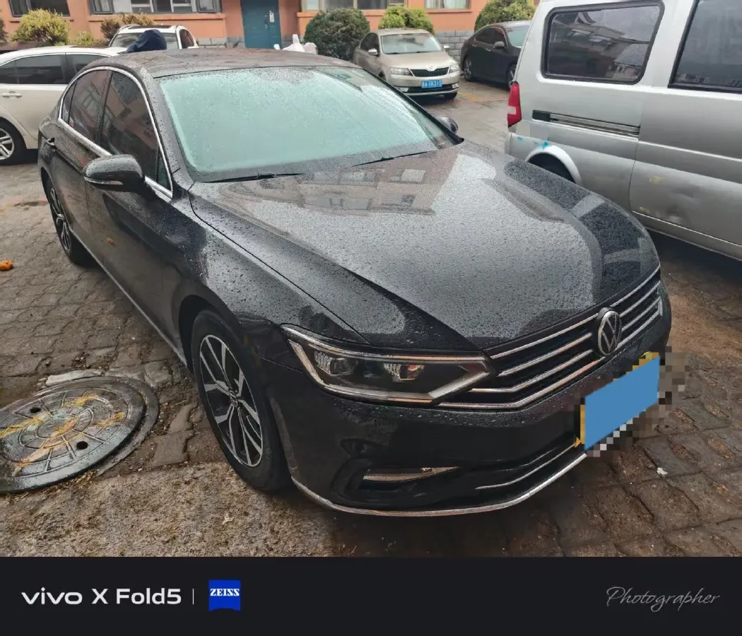2020 Volkswagen Magotan 2.0T 186HP L4 7DCT,autocango,china used car exporter,china ev exporter,chinese used car exporter,chinese used ev exporter