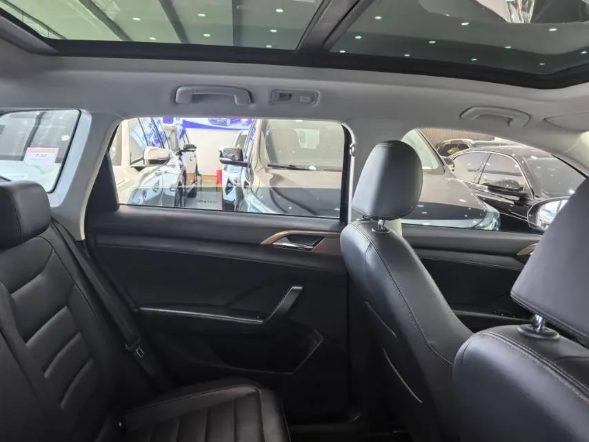 2021 Volkswagen Tharu 1.4T 150HP L4 7DCT,autocango,china used car exporter,china ev exporter,chinese used car exporter,chinese used ev exporter