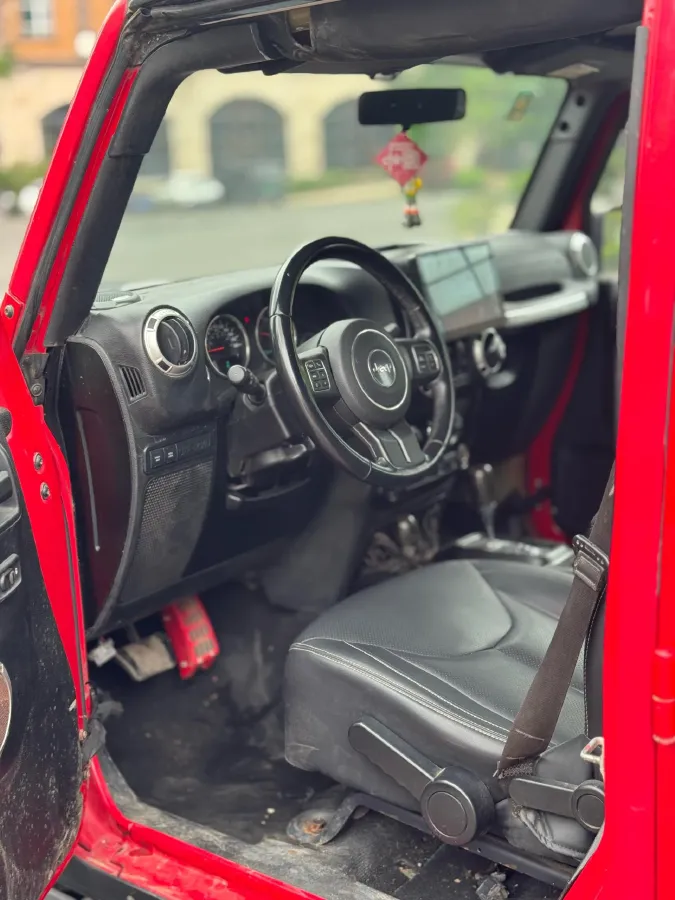 2017 Jeep Wrangler 3.6L 284HP V6 5AT,autocango,china used car exporter,china ev exporter,chinese used car exporter,chinese used ev exporter