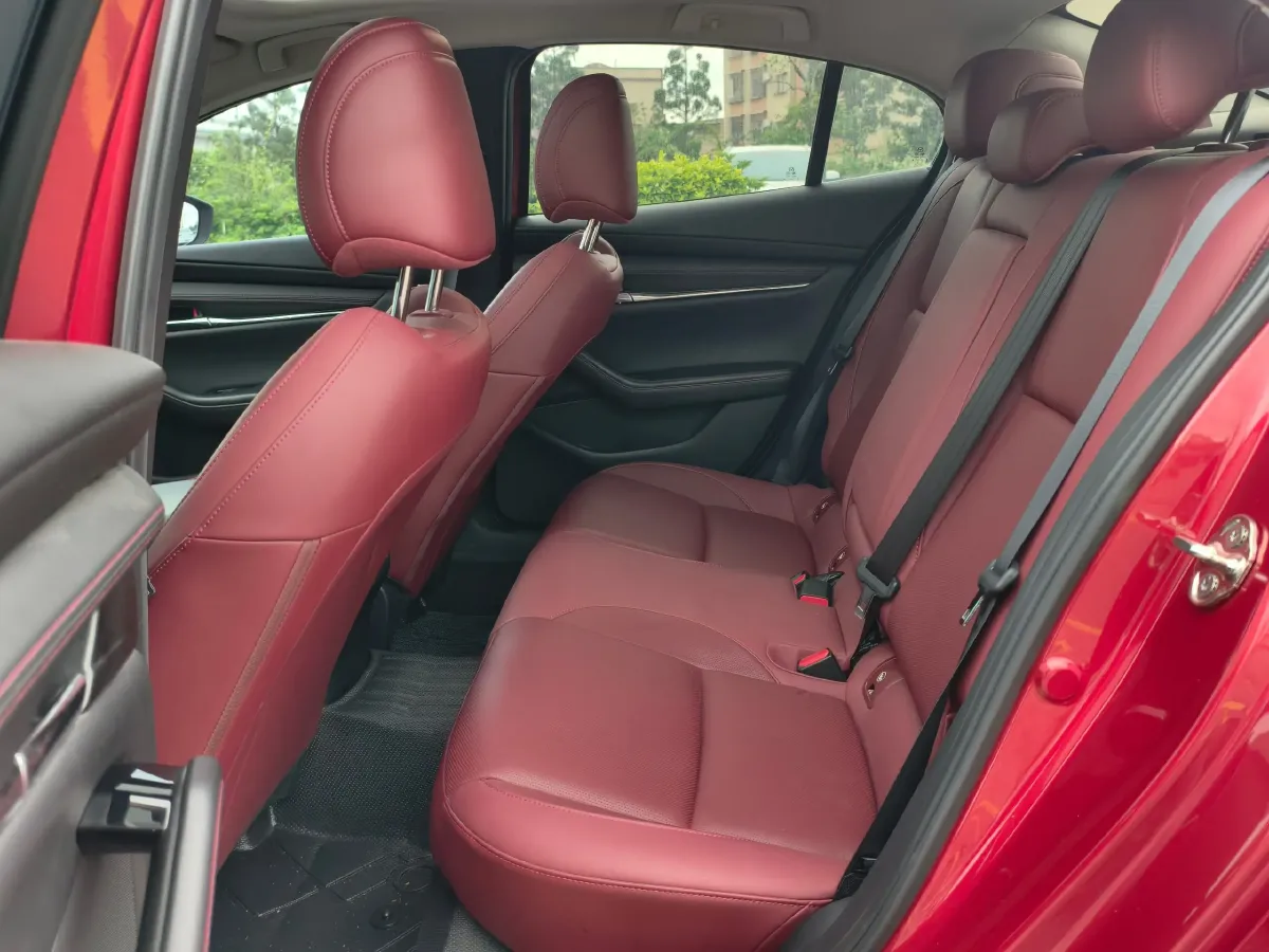 2023 Mazda 3 Axela 2.0L 158HP L4 6AT,autocango,china used car exporter,china ev exporter,chinese used car exporter,chinese used ev exporter