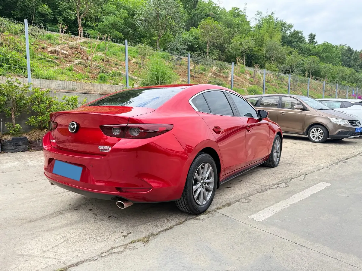 2021 Mazda 3 Axela 1.5L 117HP L4 6AT,autocango,china used car exporter,china ev exporter,chinese used car exporter,chinese used ev exporter