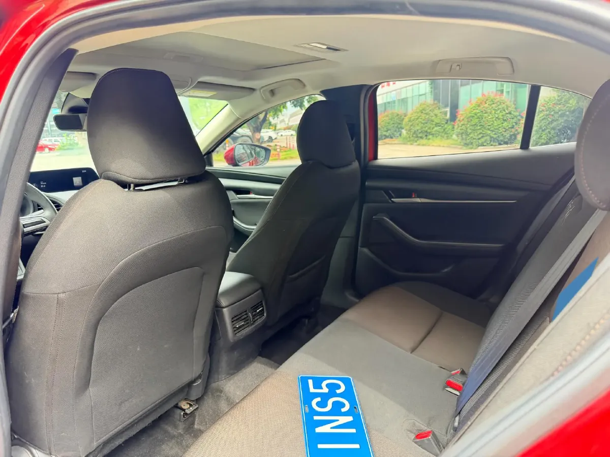 2021 Mazda 3 Axela 1.5L 117HP L4 6AT,autocango,china used car exporter,china ev exporter,chinese used car exporter,chinese used ev exporter