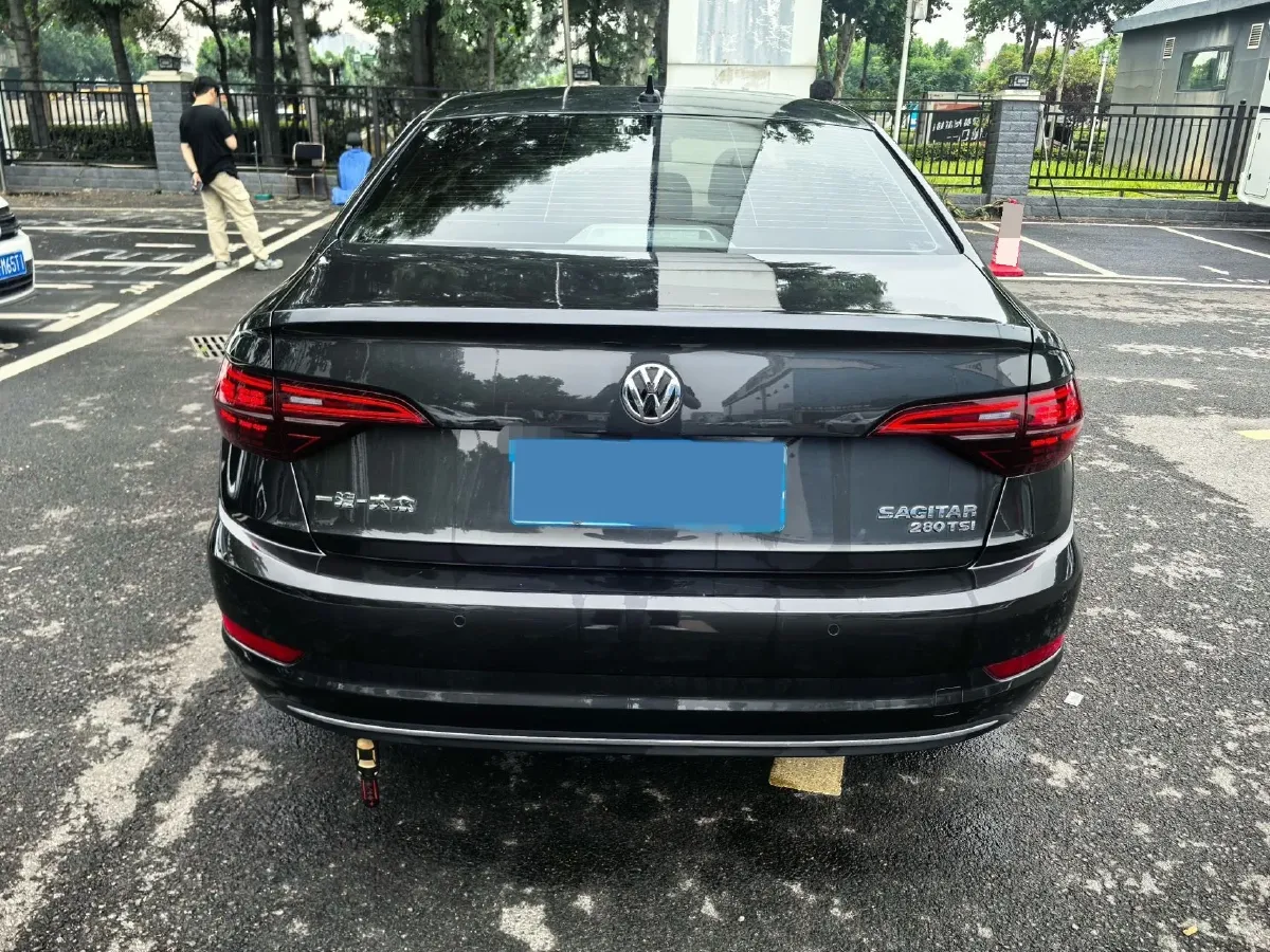 2022 Volkswagen Sagitar 1.4T 150HP L4 7DCT,autocango,china used car exporter,china ev exporter,chinese used car exporter,chinese used ev exporter