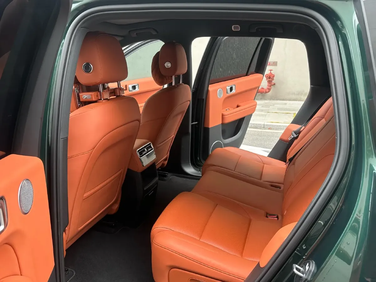 2024 Li L6 Range Extended 154HP L4 REEV 36.8KWH,autocango,china used car exporter,china ev exporter,chinese used car exporter,chinese used ev exporter