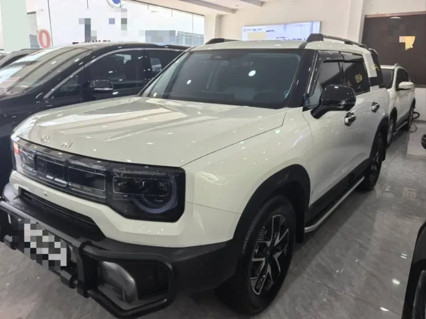 2024 Beijing BJ30 1.5T 188HP L4 7DCT,autocango,china used car exporter,china ev exporter,chinese used car exporter,chinese used ev exporter