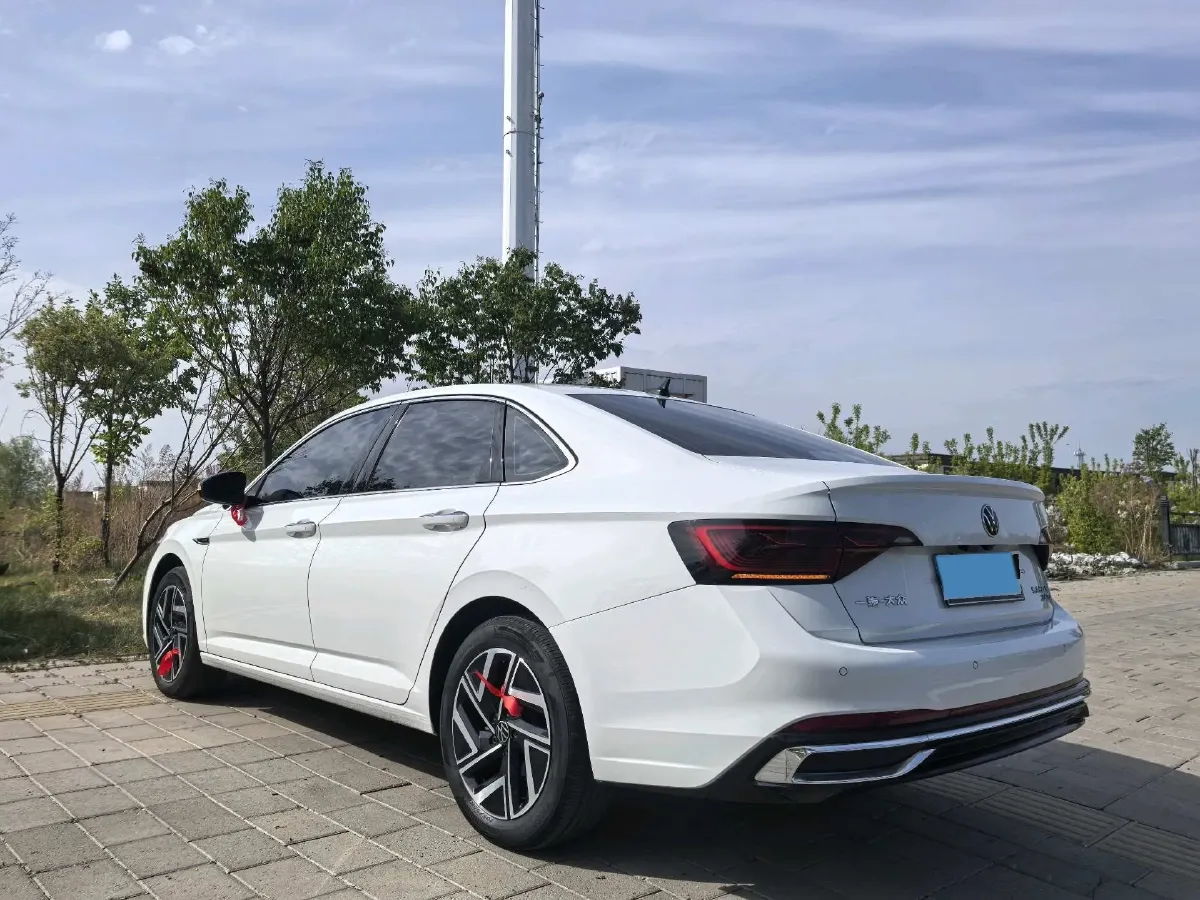 2023 Volkswagen Sagitar 1.4T 150HP L4 7DCT,autocango,china used car exporter,china ev exporter,chinese used car exporter,chinese used ev exporter