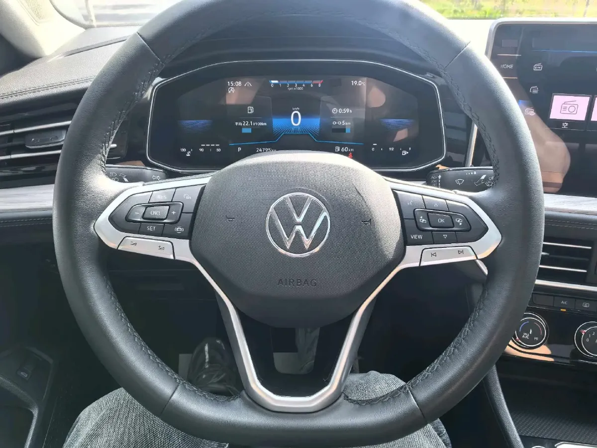 2023 Volkswagen Sagitar 1.4T 150HP L4 7DCT,autocango,china used car exporter,china ev exporter,chinese used car exporter,chinese used ev exporter