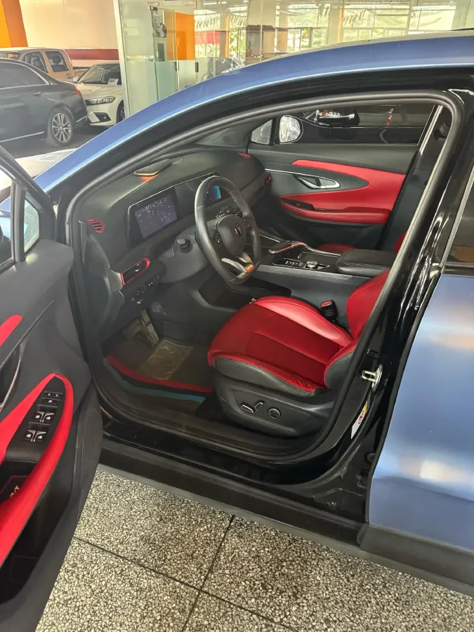2020 ChangAn UNI-T 1.5T 180HP L4 7DCT,autocango,china used car exporter,china ev exporter,chinese used car exporter,chinese used ev exporter