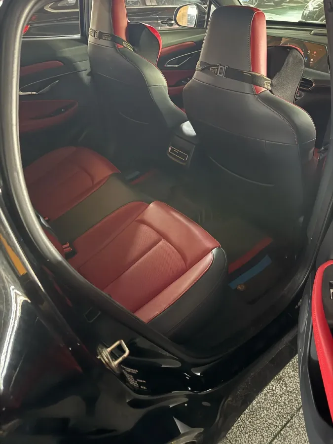 2020 ChangAn UNI-T 1.5T 180HP L4 7DCT,autocango,china used car exporter,china ev exporter,chinese used car exporter,chinese used ev exporter