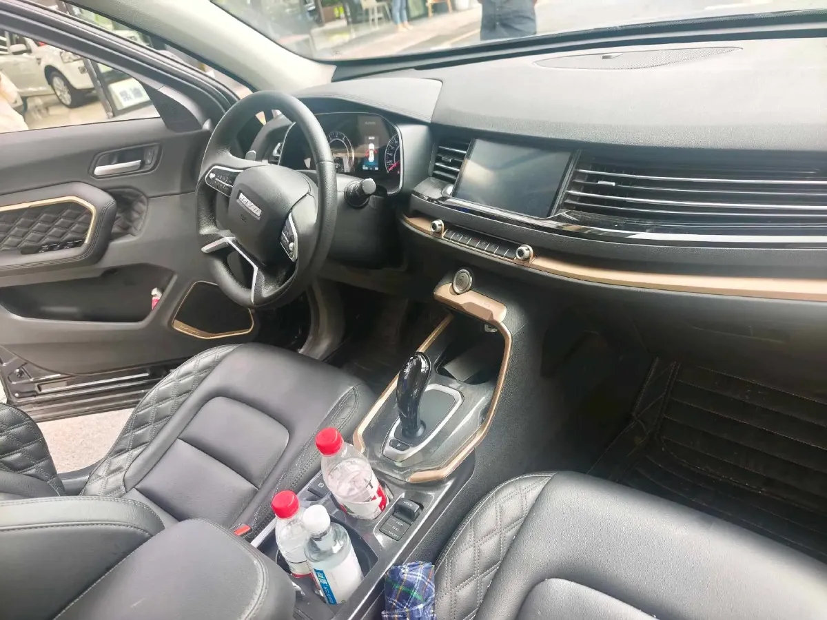 2021 Haval H6 1.5T 150HP L4 7DCT,autocango,china used car exporter,china ev exporter,chinese used car exporter,chinese used ev exporter