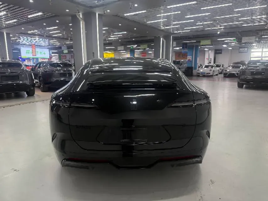 2025 Avatr 12 BEV,autocango,china used car exporter,china ev exporter,chinese used car exporter,chinese used ev exporter